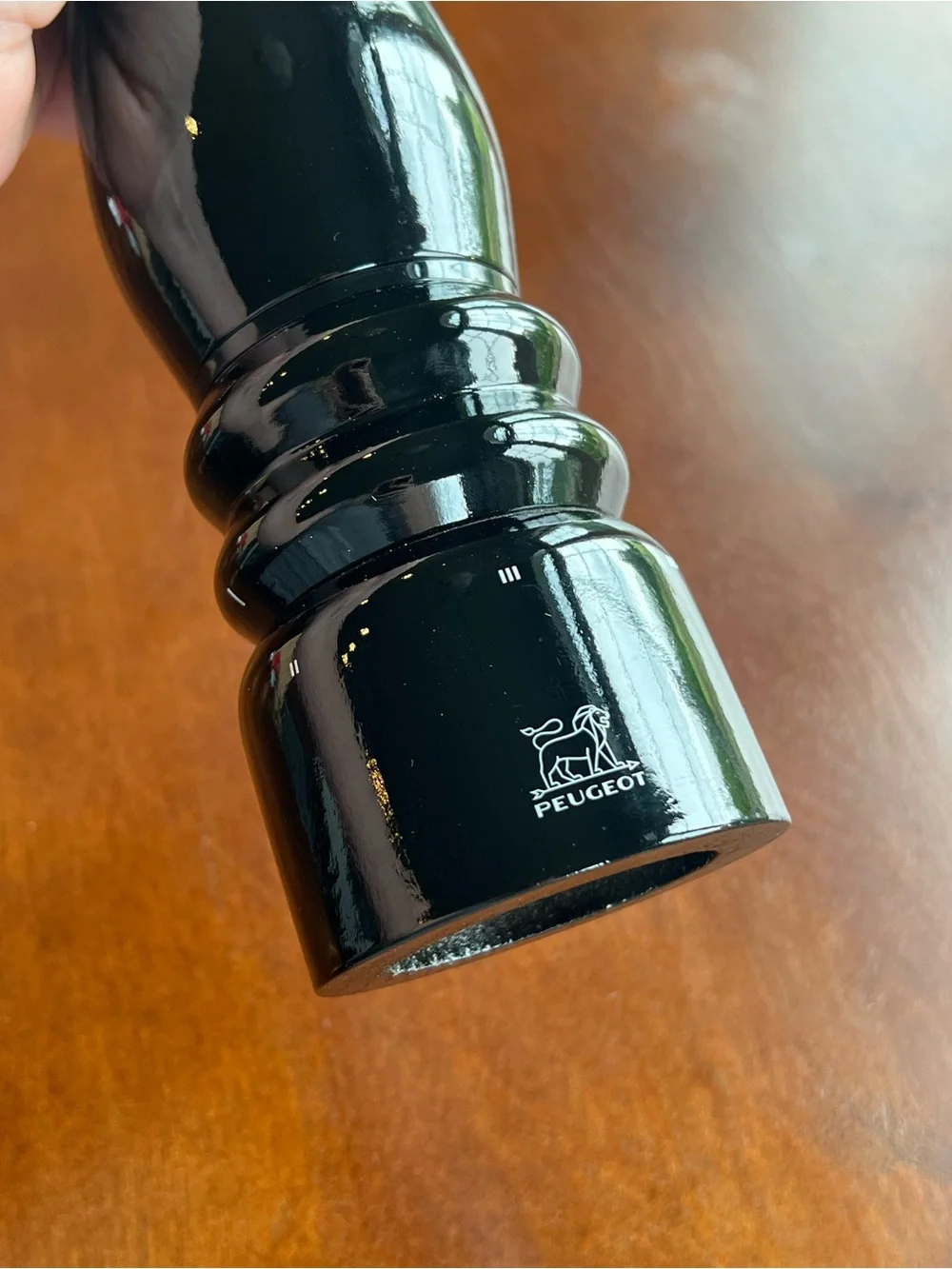 Peugeot Paris U'Select Pepper Mill, 13.35 total Inches tall, Black Lacquer
